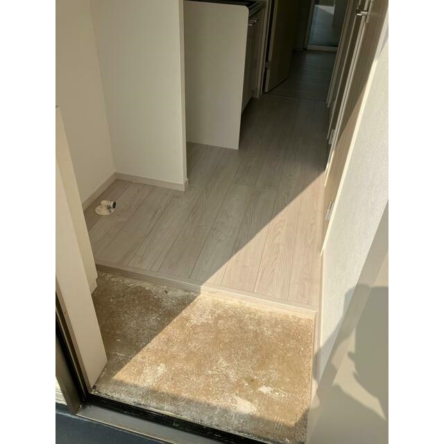 ＨｘＳｈｉｎｋｅｍｉｇａｗａ3階 玄関