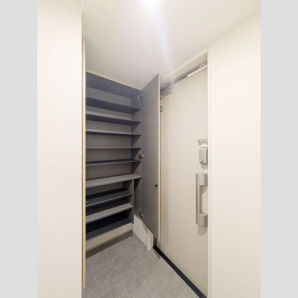 エスポワール宮原 玄関・シューズボックス