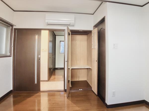 サワタカビル リビング