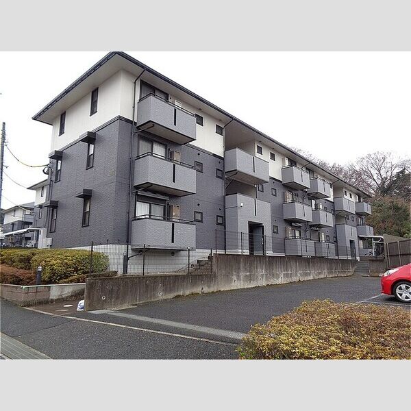 トリニシティ　参番館の外観画像
