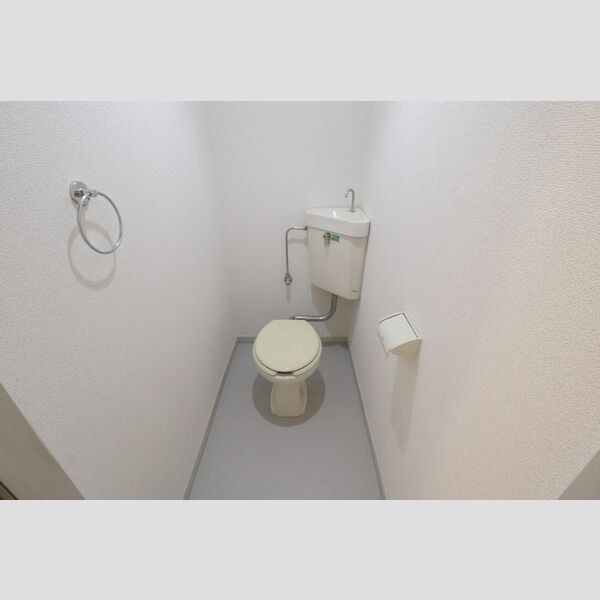 ホワイトヒル トイレ