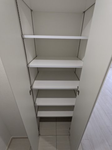 グランピア四谷0304号室 収納