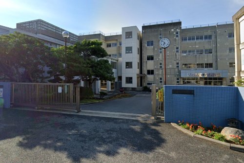 逆井戸建 【中学校】柏市立逆井中学校まで1056ｍ