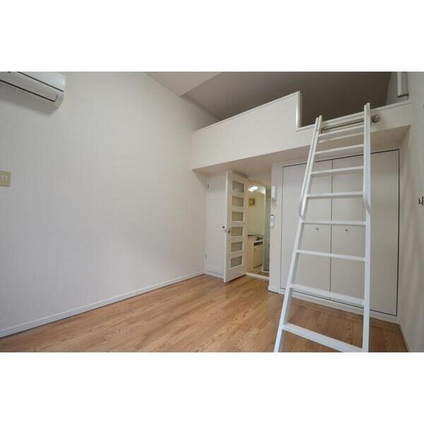 アネックス北与野105号室 リビング