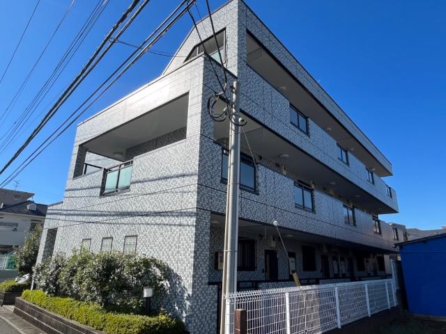 パティオ三田 外観写真（昼）