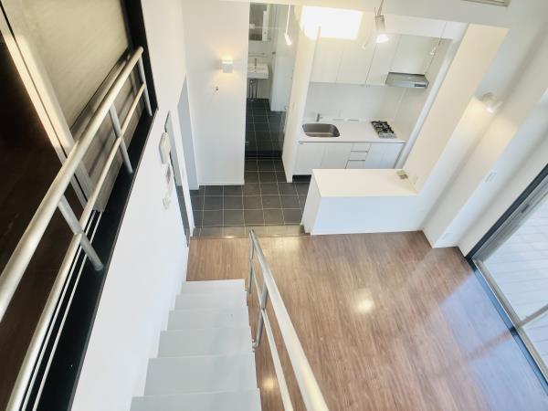 カーサ　ヴェデュータ リビング