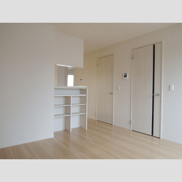 アイランド・R101号室 LDK12.6帖