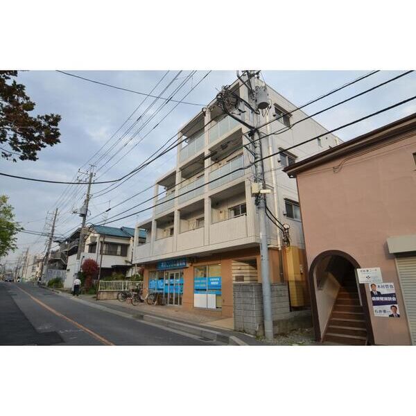 ヴィラ・ロクローII302号室 外観