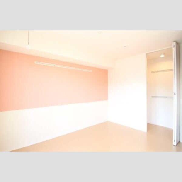 カメリア 201洋室収納・カメリア