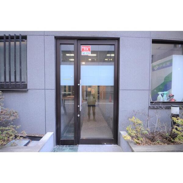 T1東日本橋 エントランス