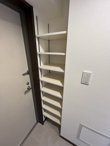 アーク・アン・シェル 玄関