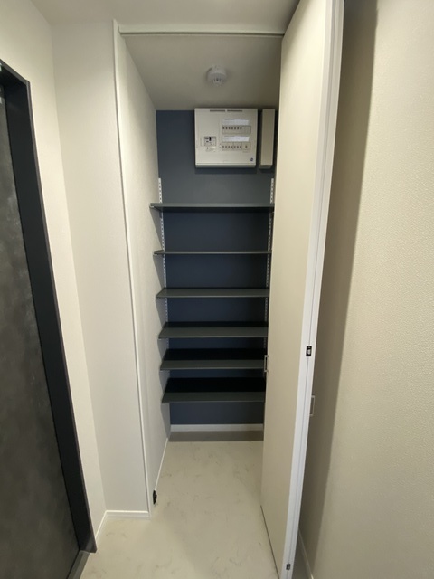 avenir K205号室 収納