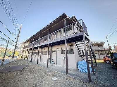 第一飯草ハイツ 外観