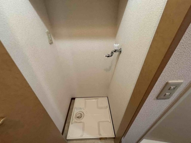 プラネット市ヶ谷 室内洗濯機置場