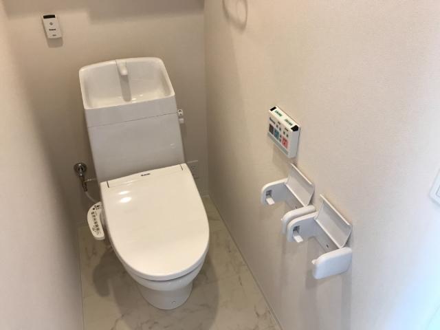 サリエンテ シャワー付トイレ
