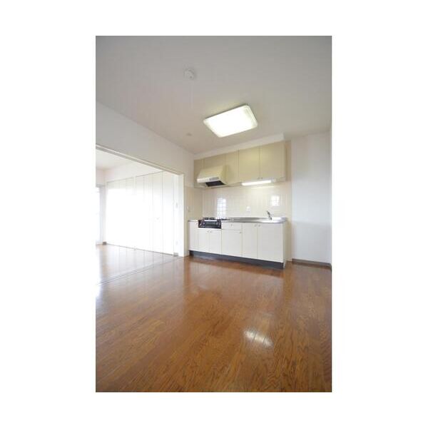 コーポレート武蔵境 リビング