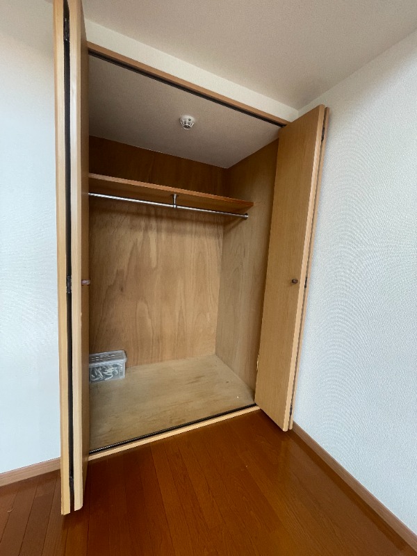 プランドールK2階 収納