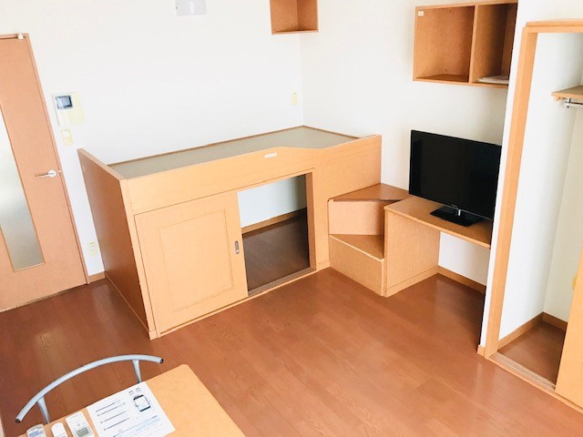 レオパレスフラワー 寝室