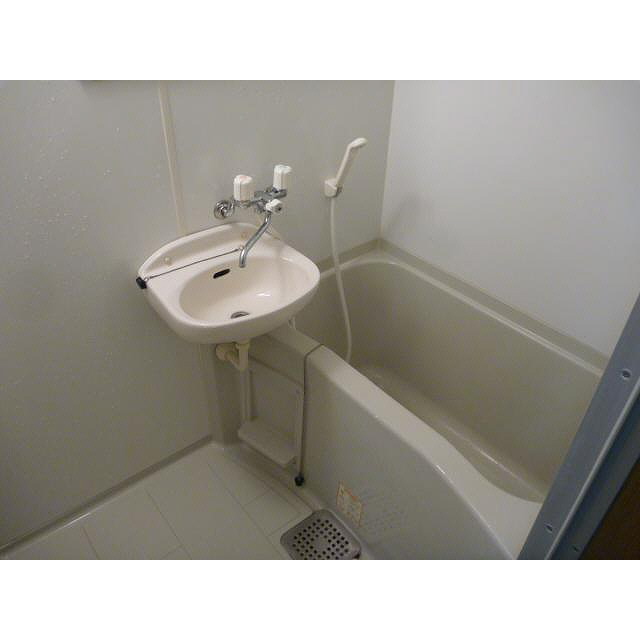 プレジール K106号室 お風呂