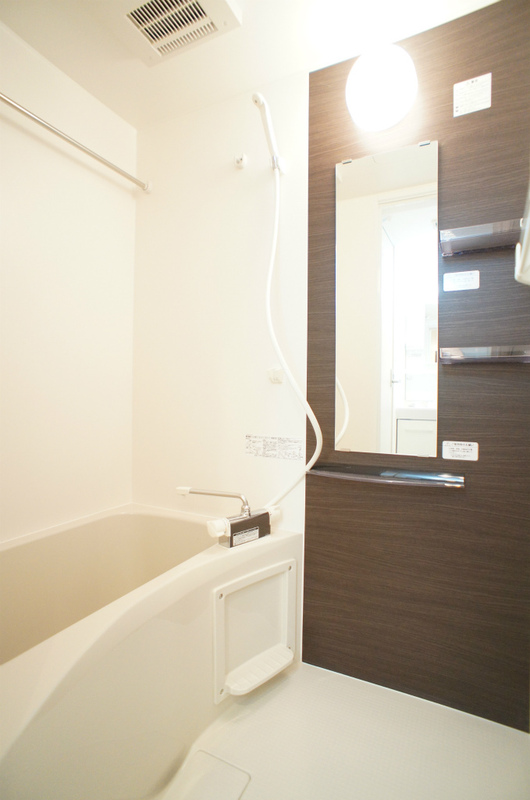 リブリ・踊場1階 お風呂