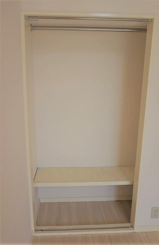 ローズアパート(Q-088)2階 収納