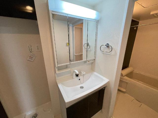 レジデンス明神町 洗面（イメージ）