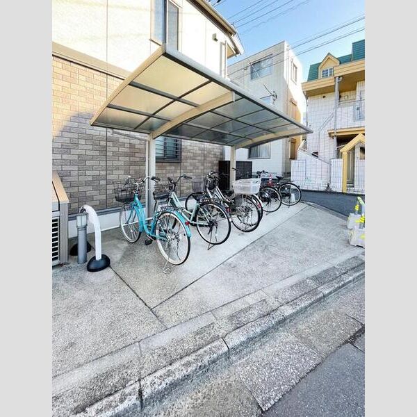 ディアコート 駐輪場