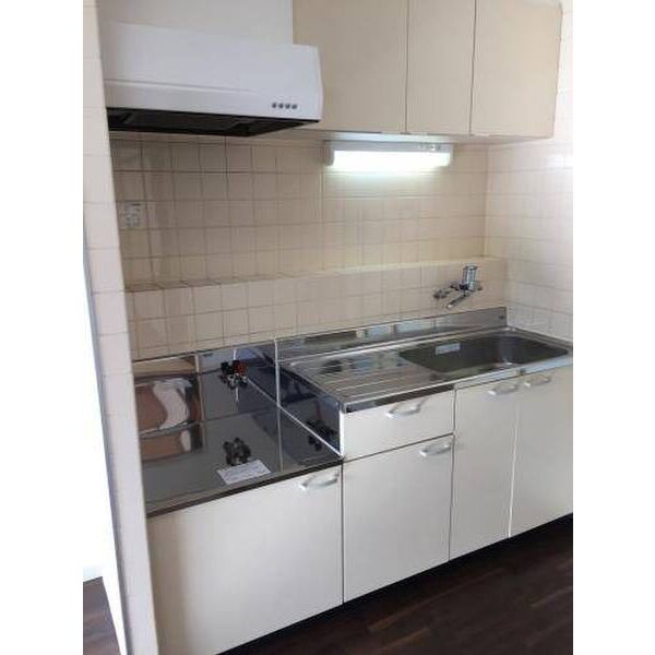 南八幡ガーデンビレッジ キッチン