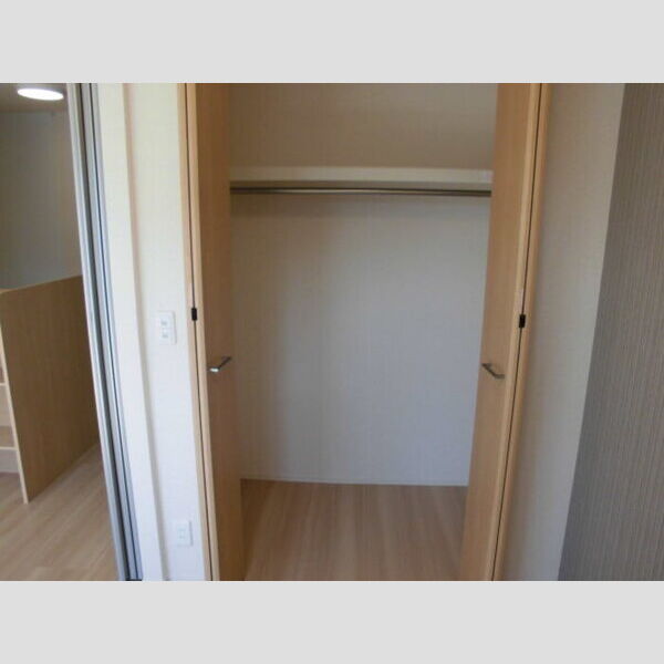 セジョール北鴻巣103号室 クローゼット