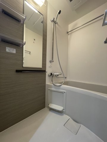 アゼスト堀切菖蒲園Ⅱ410号室 お風呂