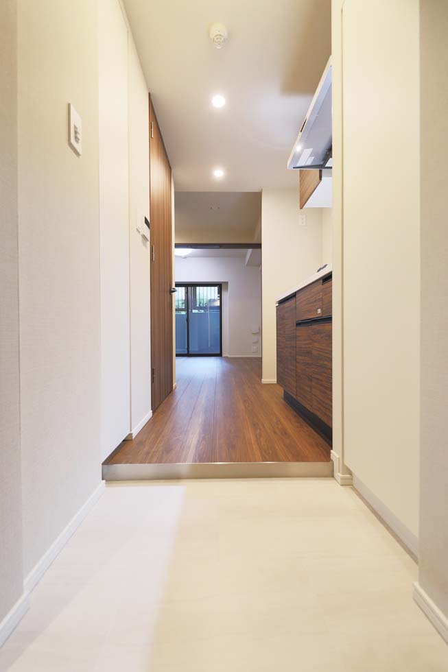 PREMIUM CUBE　王子神谷1階 内観