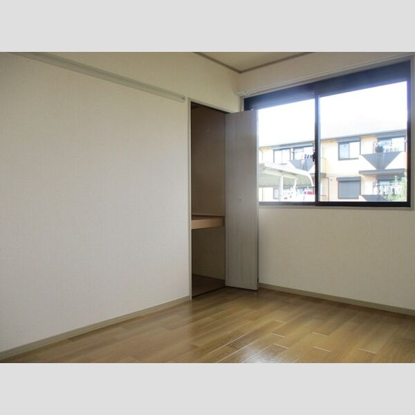 ラ・インテラ・パス　C101号室 洋室