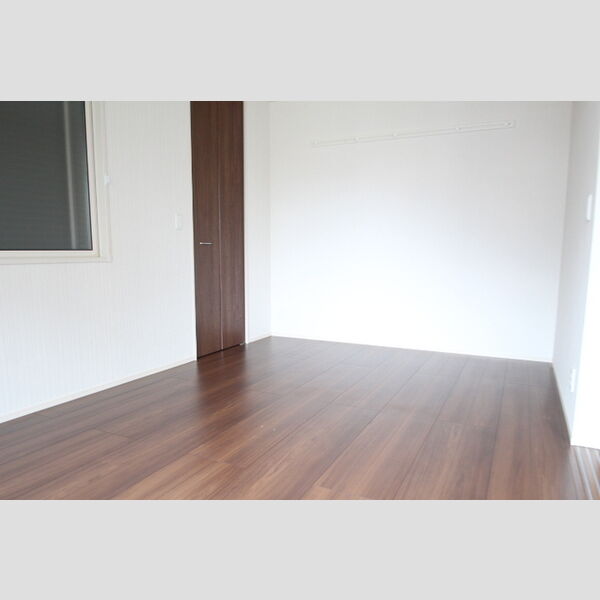 エルサンテ208号室 洋室