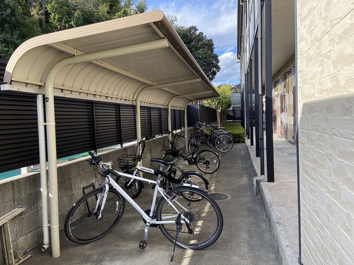 レオパレスゴールデンヴィレッヂ108号室 駐輪場