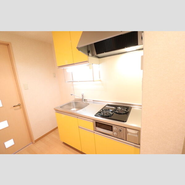 プラシード新越谷 システムキッチン