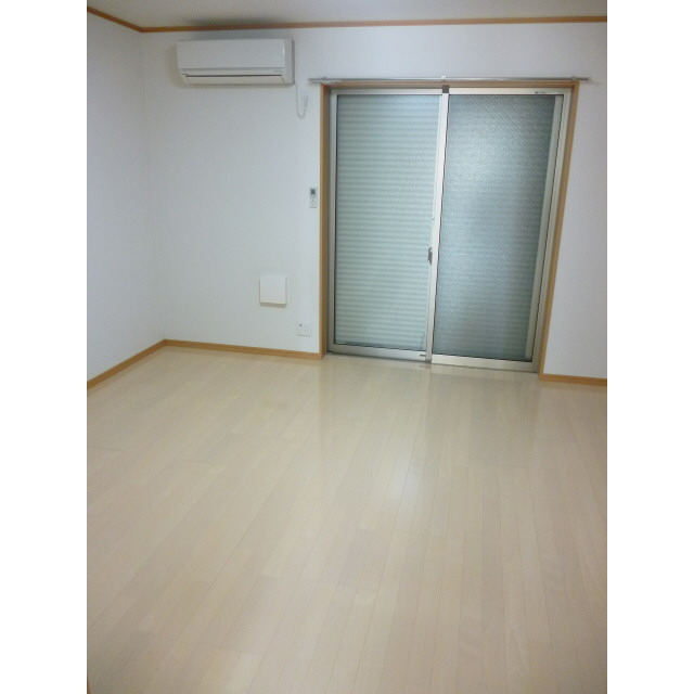 102号室