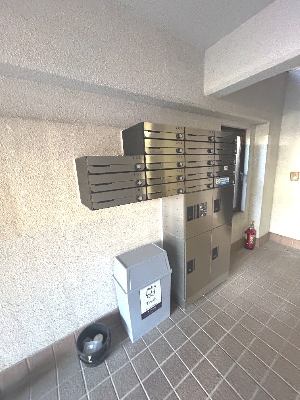 クロノス星が丘2階 エントランス