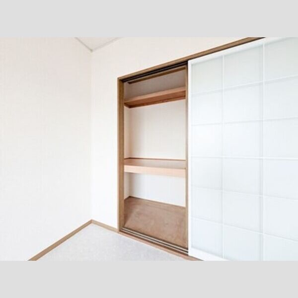 アンビションEIGHT202号室 収納