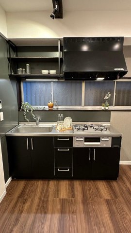 古民家カフェ風　リノベ戸建て　クラップ瑞江 キッチン