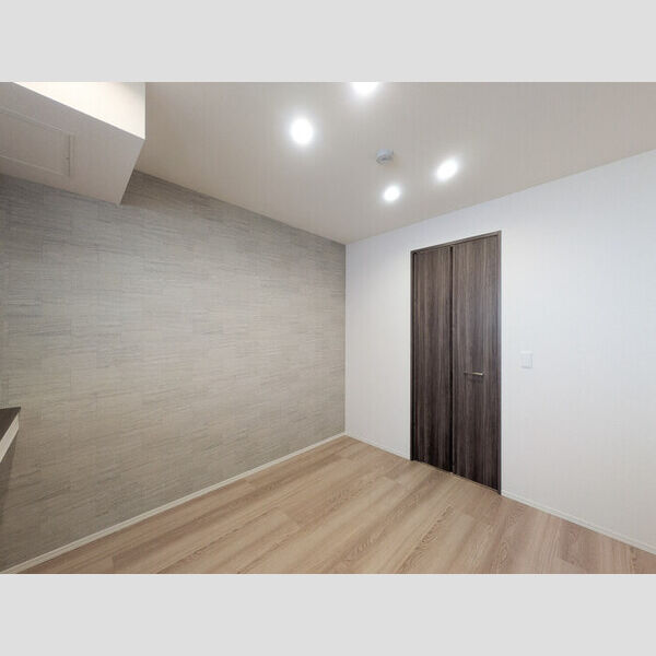 ノーブルヴィラ曙町305号室 洋室