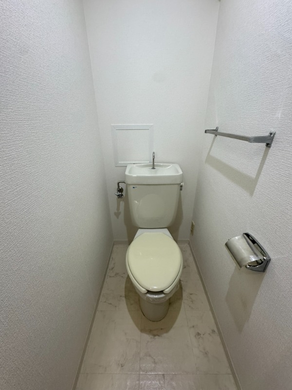 ハイツ浦安(A-003)1階 トイレ