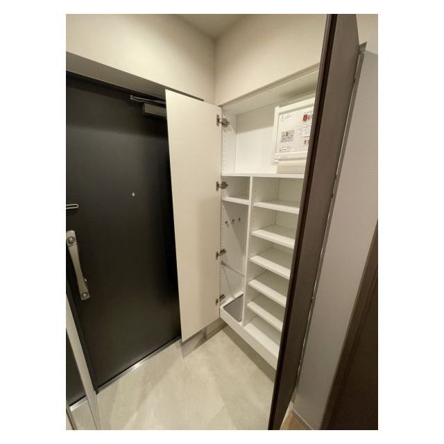 THE GATEHOUSE雑司が谷1405号室 玄関