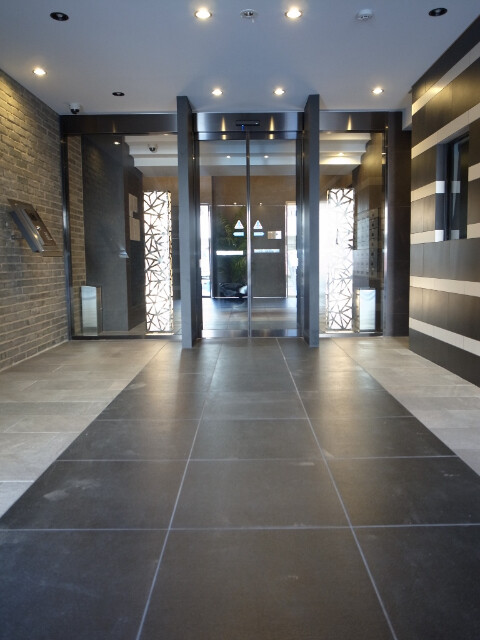 スパシエグランス練馬武蔵関 エントランス