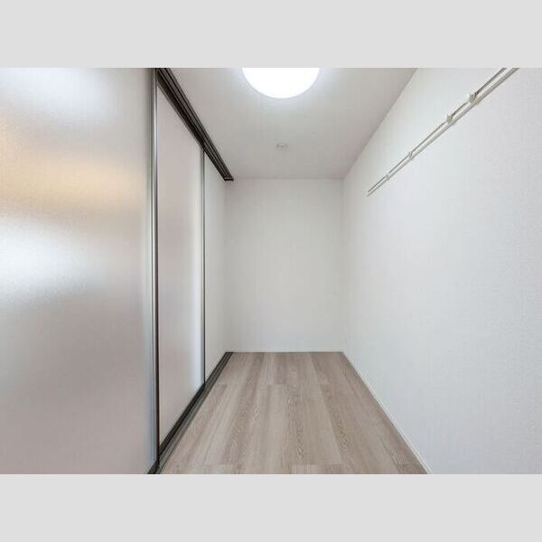 Asset-Court羽衣町301号室 洋室4帖