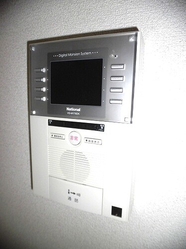 ライオンズマンション東伏見1階 ＴＶモニタ付きインターホン　※前回募集時2019年8月の写真
