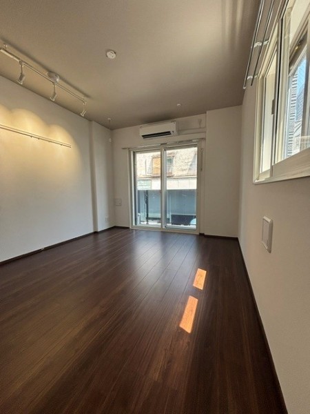 Ｔｈｅ　Ｓｈｉｎａｇａｗａ　Ｅａｓｔ　Ｒｅｓｉｄｅｎｃｅ2階 リビング