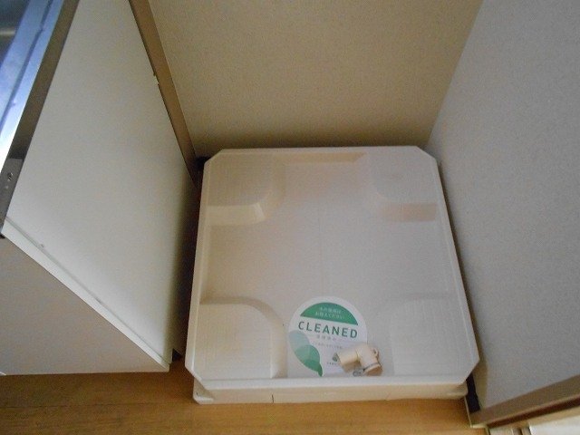 上石神井ハイツ 室内洗濯機置場