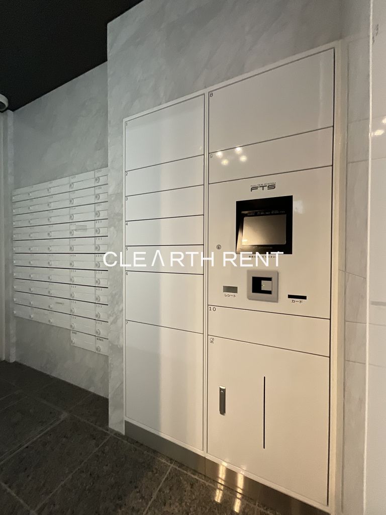 コンシェリア南麻布 ＰＬＡＴＩＮＵＭ ＳＱＵＡＲＥ5階 24時間受け取り可能宅配ロッカー