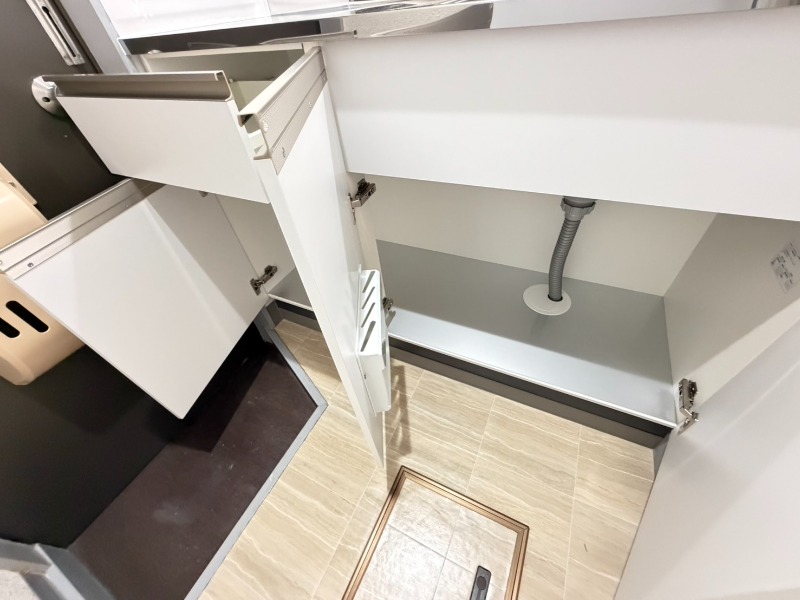 コーポ巣鴨　B棟1階 収納