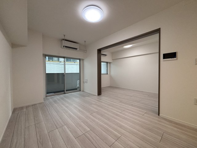 0210号室